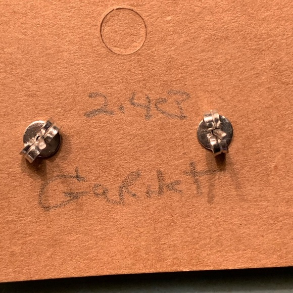 Stud Garnet Earrings - Picture 2 of 3